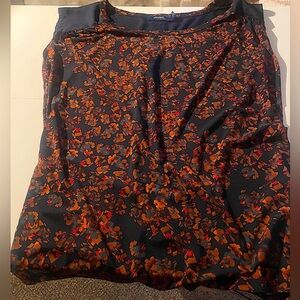 Eloquii by the Limited Plus Size 14/16 Navy & Orange Patterned back button top